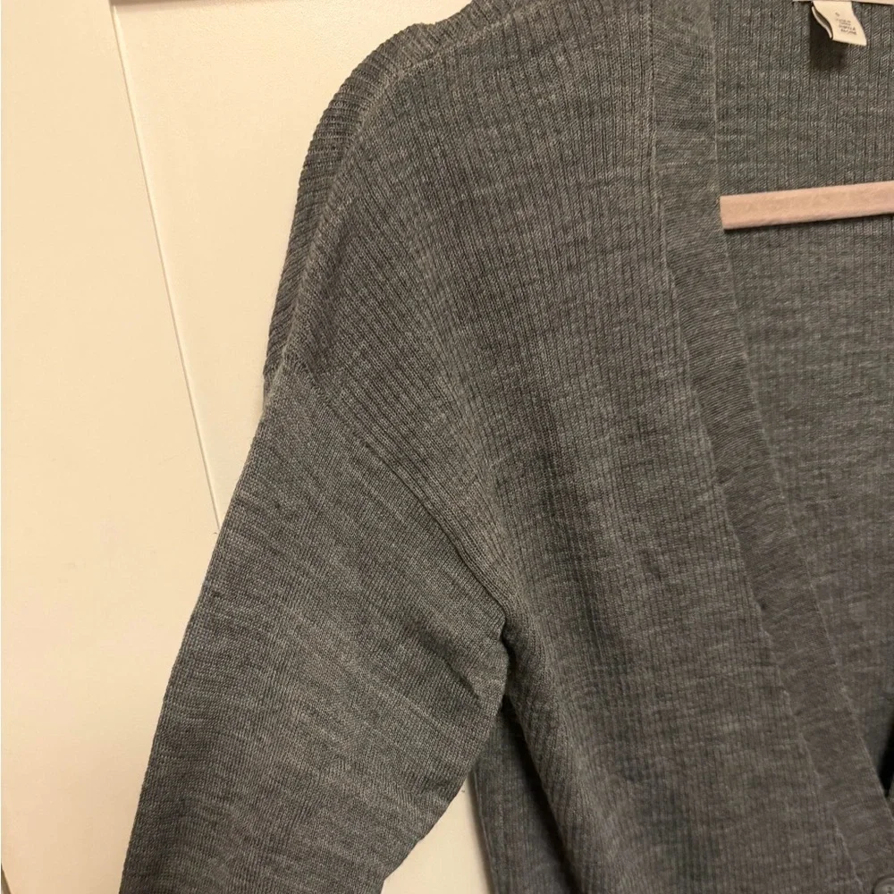 Halogen Merino Wool Duster Cardigan Gray Size Small V-Neck Ribbed Button Down